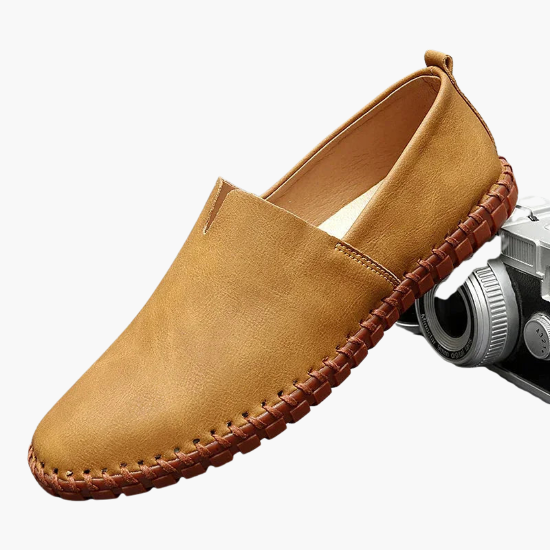 Herresko slip-on mokkasiner med syet sål