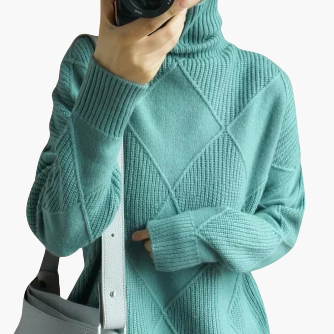 Pull femme en maille col roulé avec motif géométrique