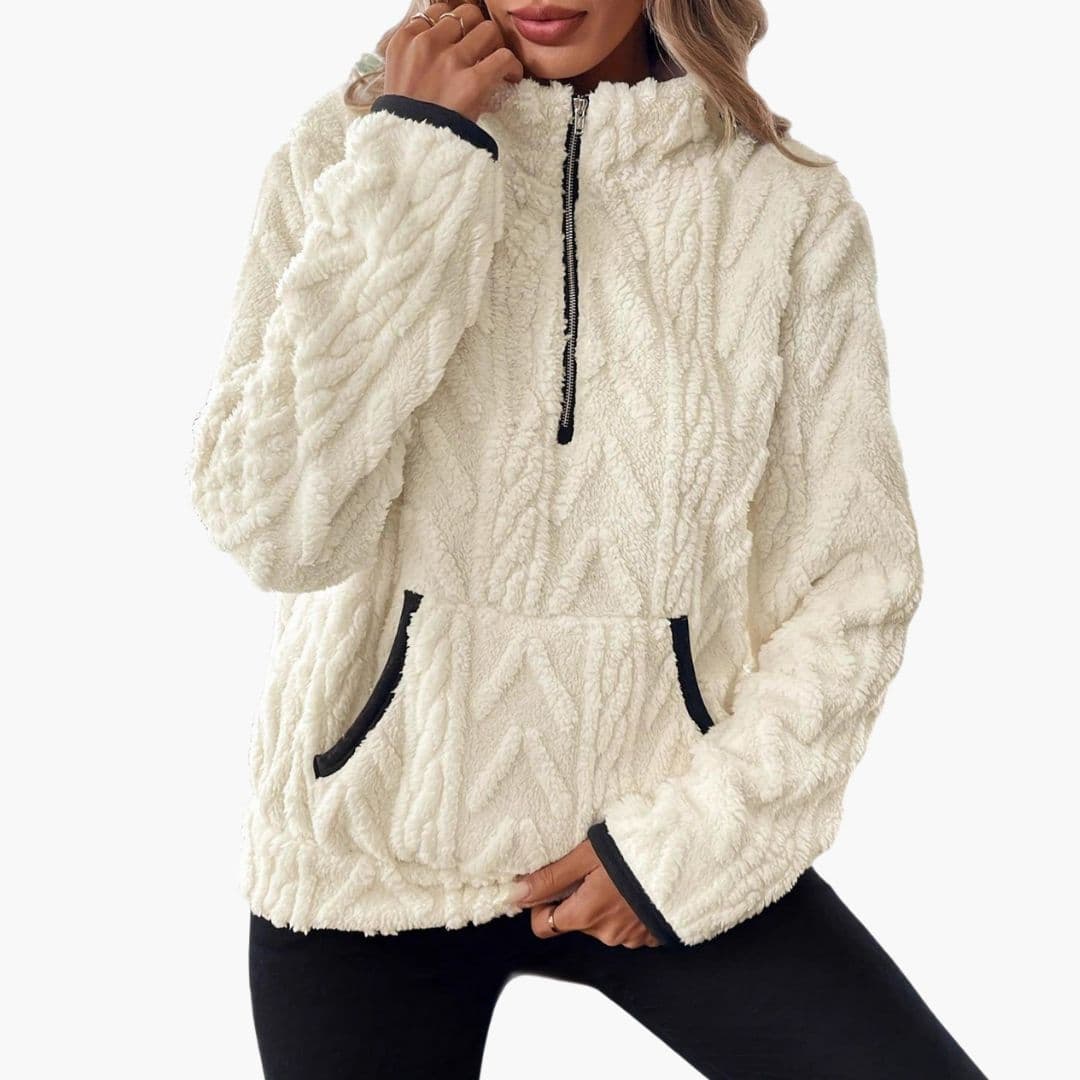 Women's half-zip fleece pullover with pockets