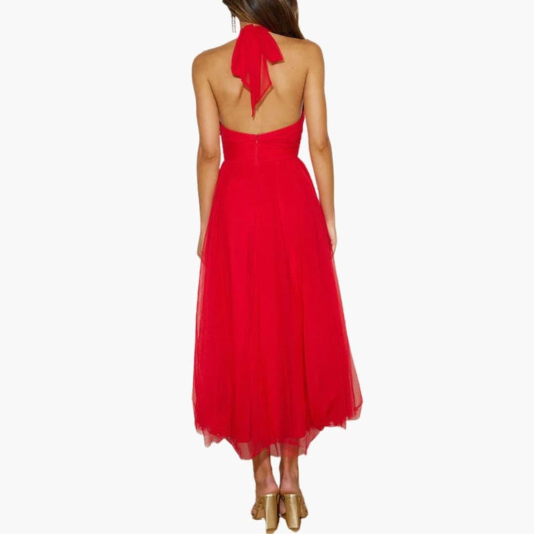 Robe pour femme avec encolure licou et jupe à couches
