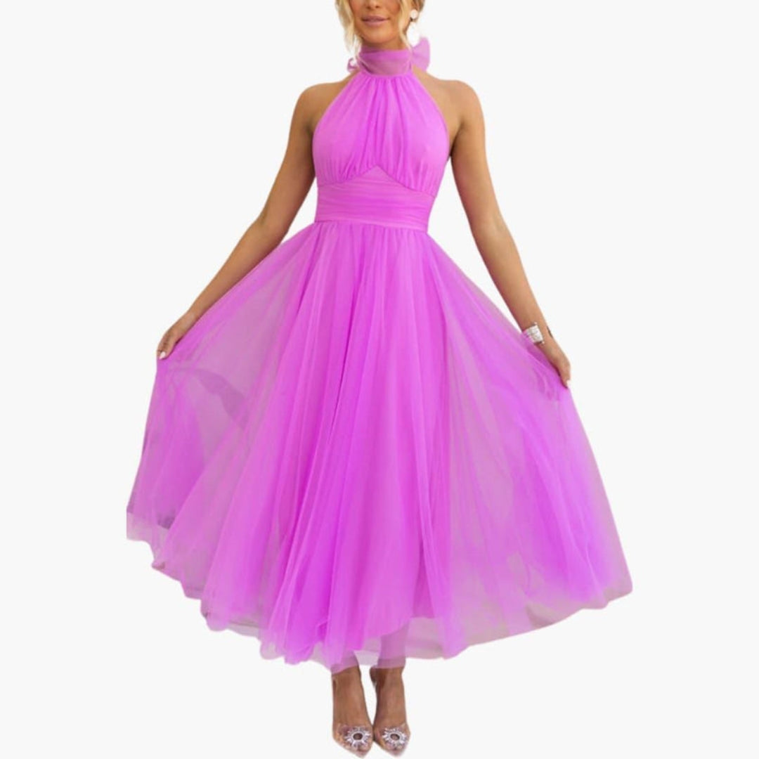 Robe pour femme avec encolure licou et jupe à couches
