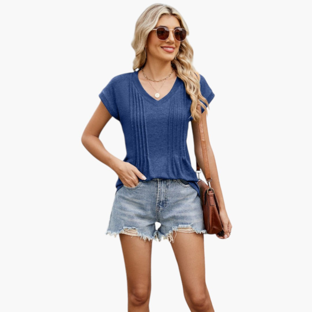 Camiseta para mujer con cuello en V y pliegues en la parte delantera