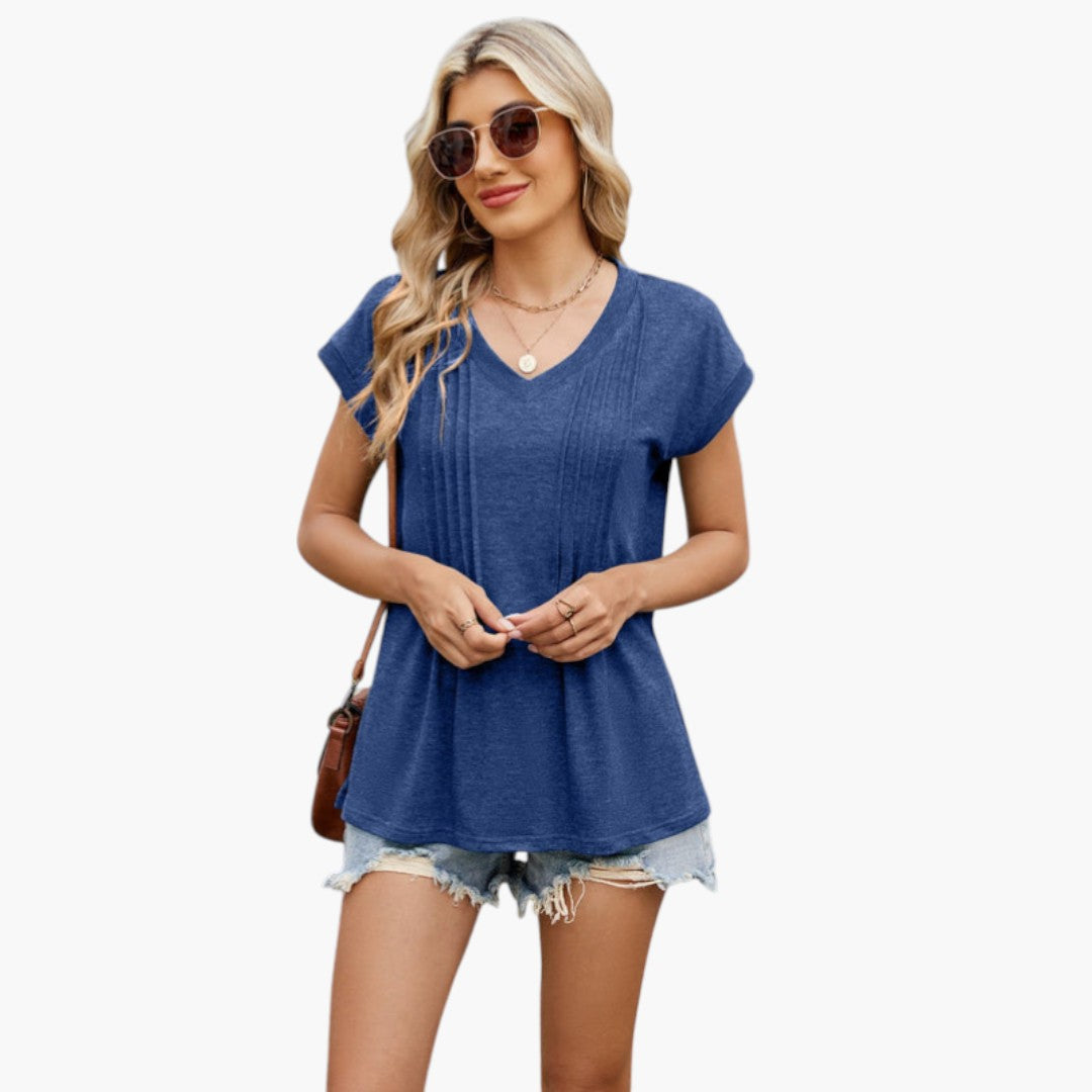 Camiseta para mujer con cuello en V y pliegues en la parte delantera