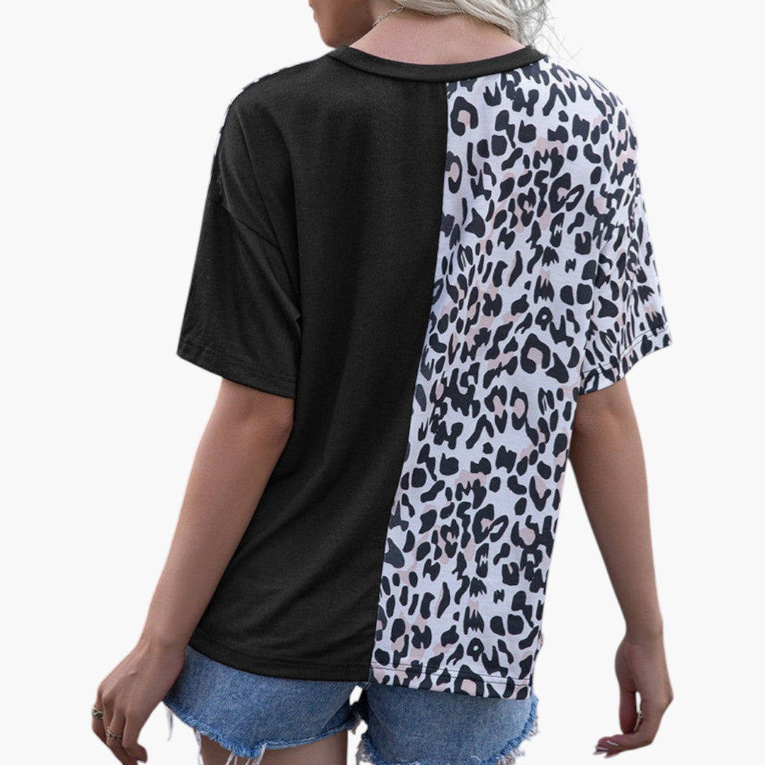 Women's shirt with printed panels and short sleeves
