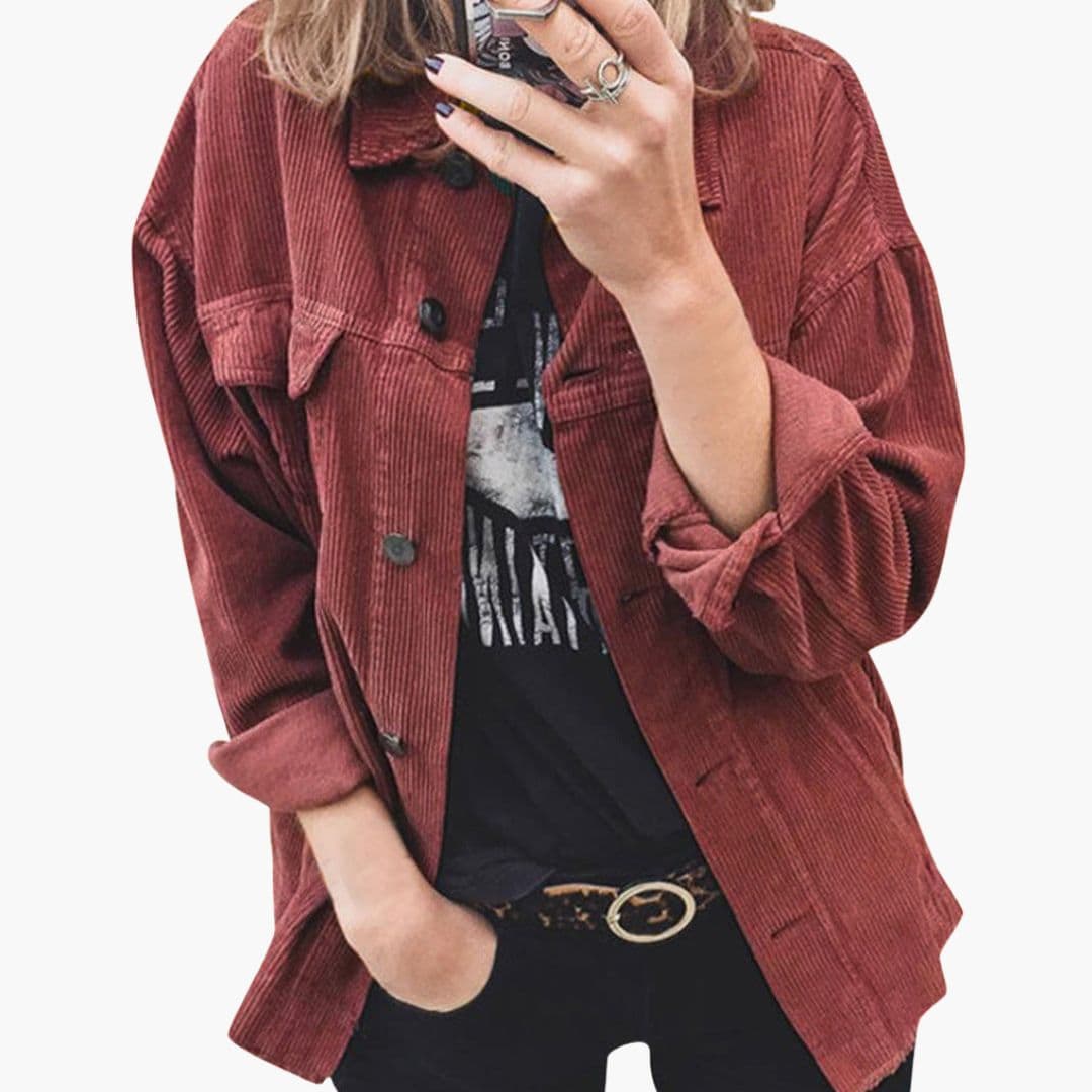 Women's jacket with buttons and patch pockets