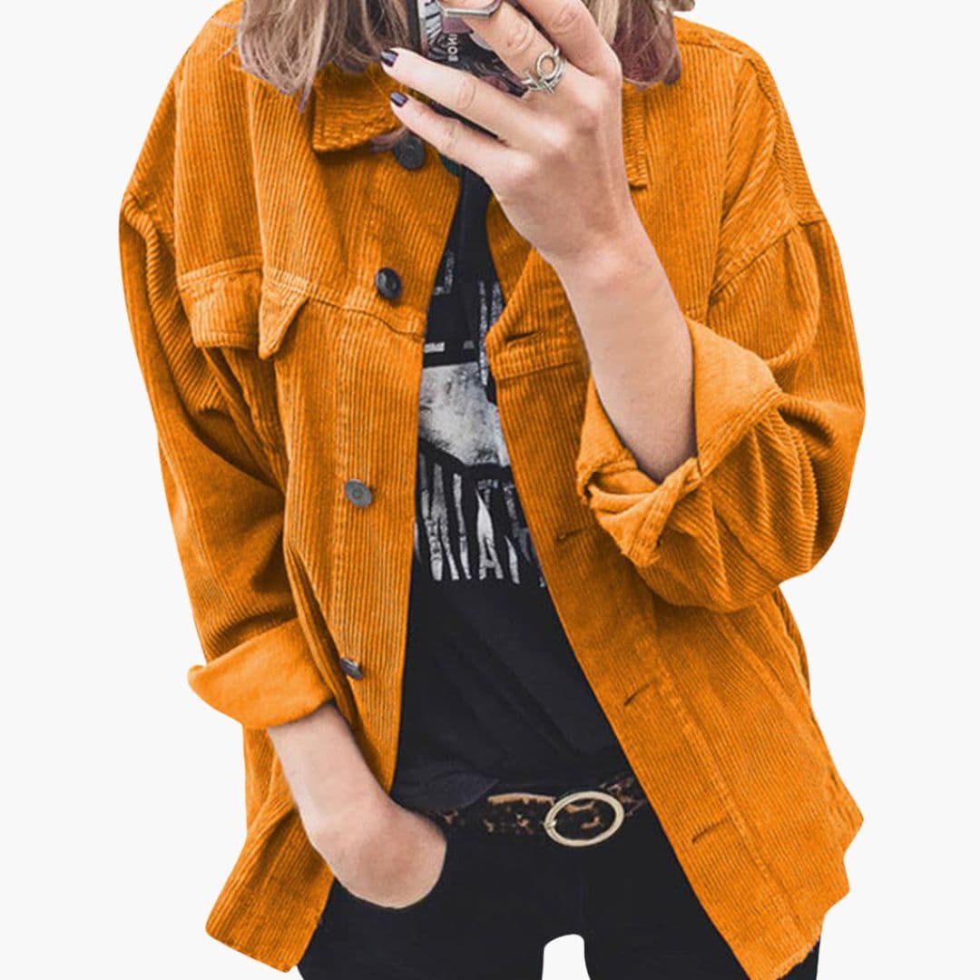 Women's jacket with buttons and patch pockets