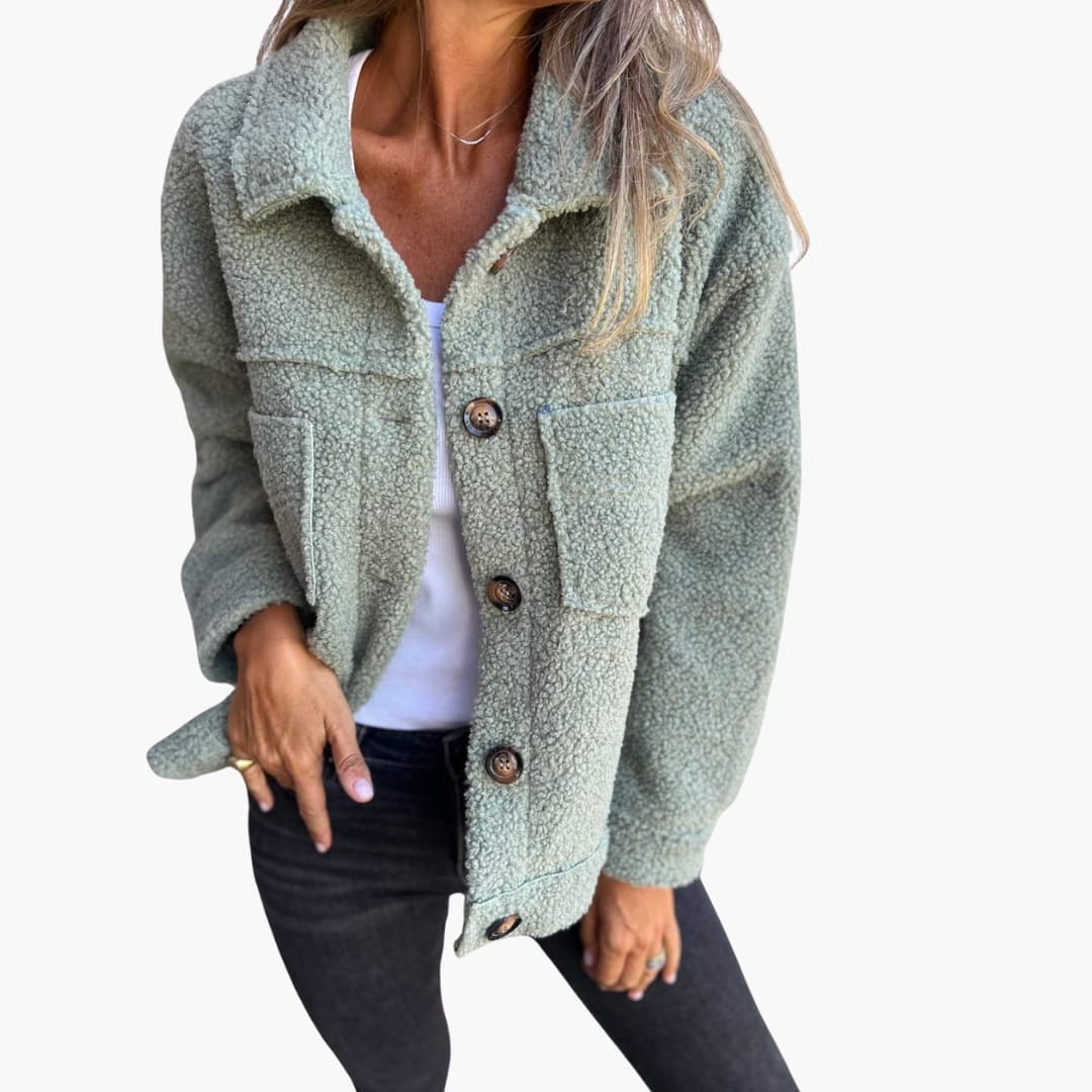 Damenjacke mit aufgesetzten Taschen