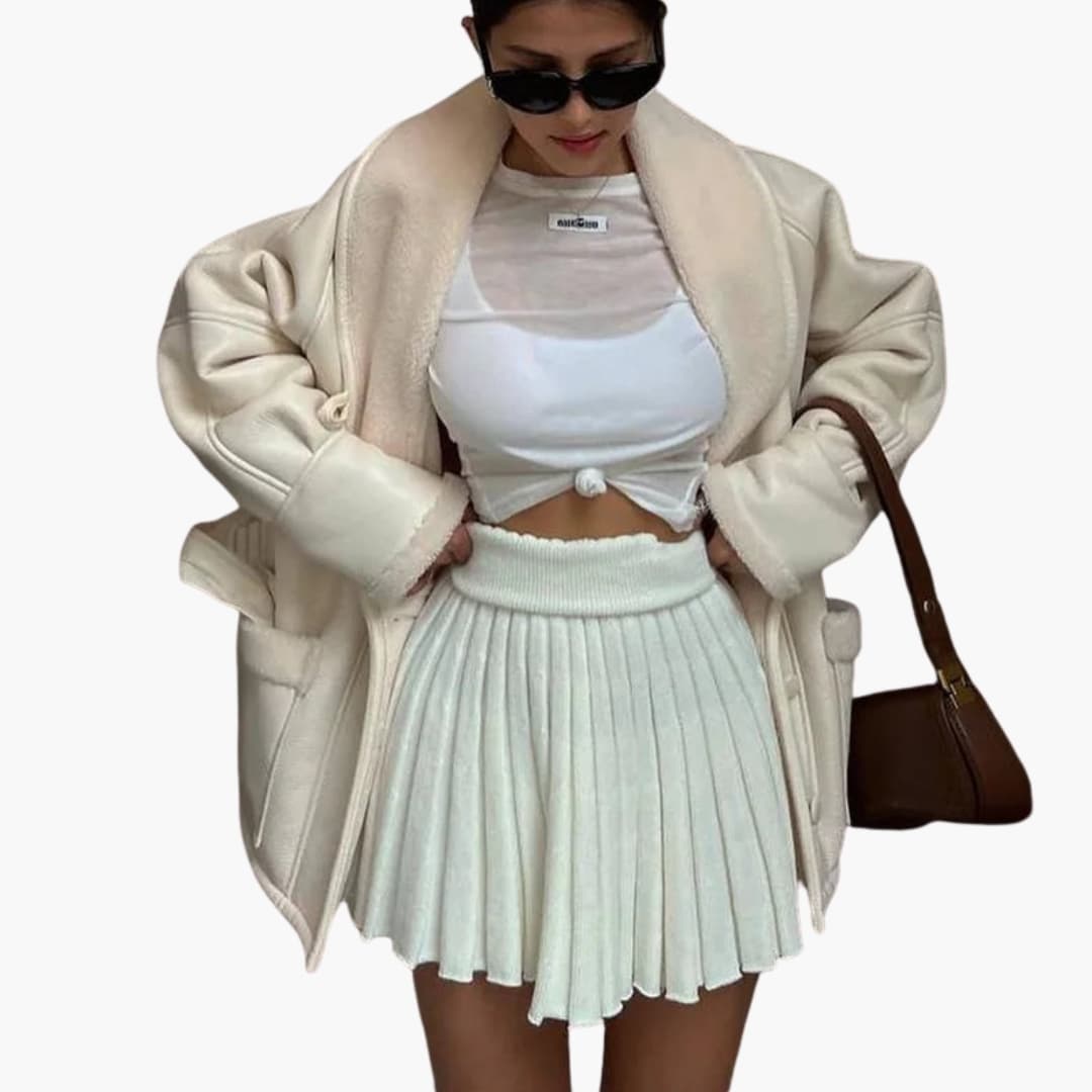 Chaqueta de mujer con cinturón, cuello chal y bolsillos delanteros