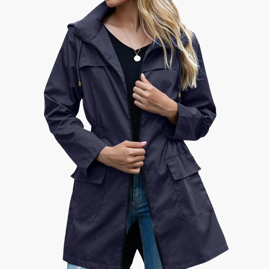 Veste femme en maille fine avec capuche et fermeture zippée devant
