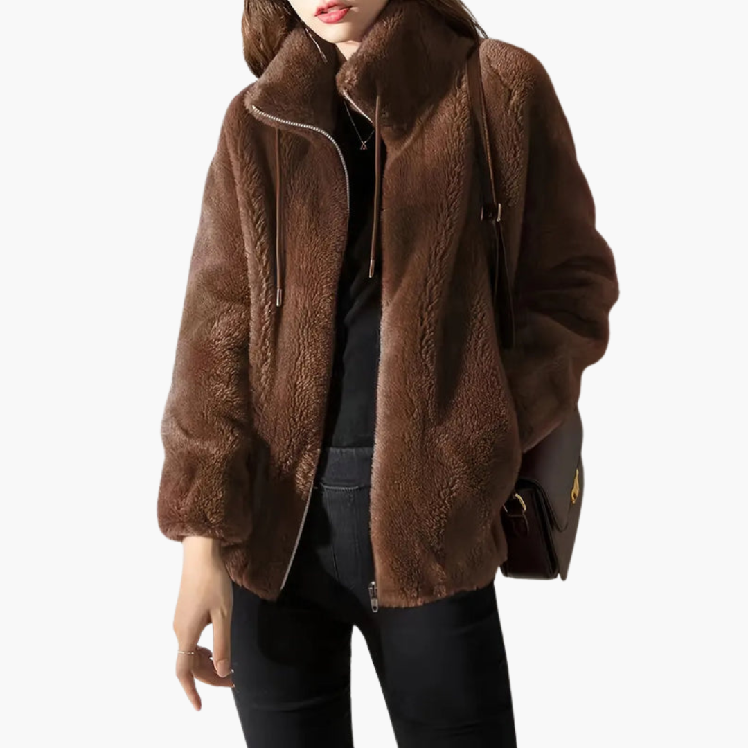 Veste femme en matière duveteuse avec fermeture zippée et col montant